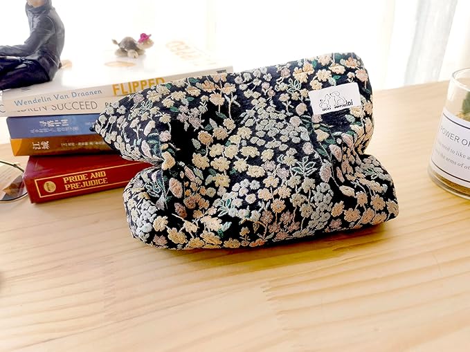 HAPPYHEIDI Women Aesthetic Makeup Bag With Compartment Accessory Zipper Pouch for Cosmetics Travel, Purse Organizer, Embroidery Lucky Flowers Black