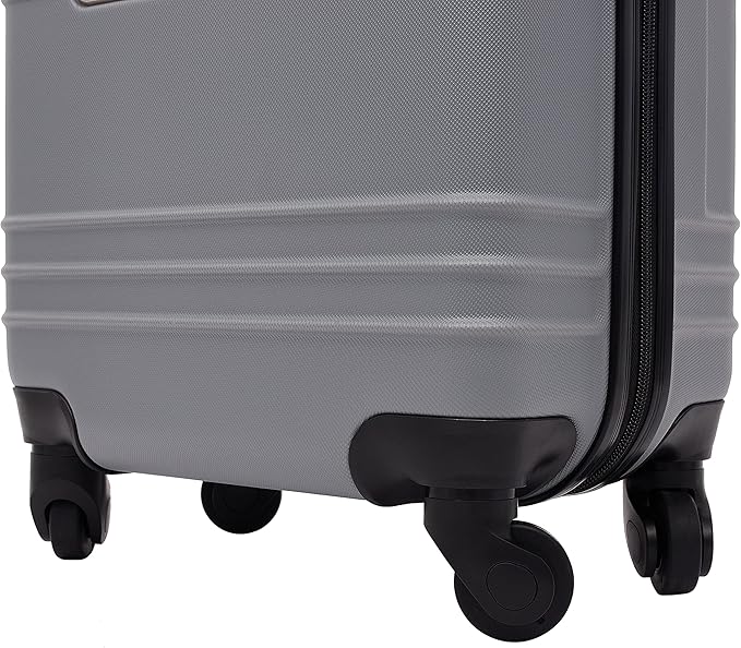 Travelers Club 22" Richmond Spinner Carry-On Luggage, Charcoal