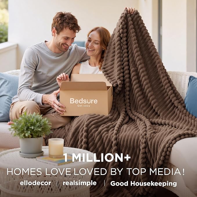 Bedsure GentleSoft Brown Twin XL Blanket for Bed - Cozy Soft Blankets for Women, Cute Small Fleece Throws for Girls, Birthday Gifts for Women Day Decor Gifts for Mom, 66x90 Inches