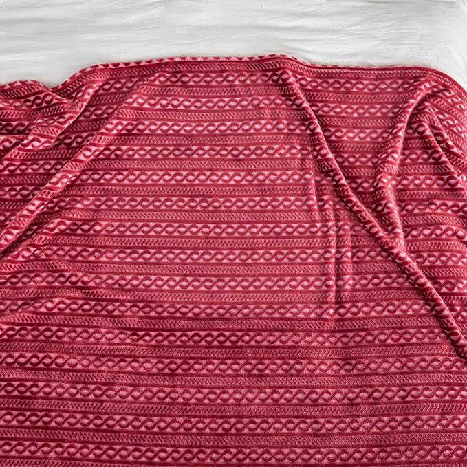 Extra Large Soft Cozy 120x120 Inches Seamless Oversized King Fleece Blanket - Huge 3D Jacquard Decorative 10'x10' California King Blanket for Bed, Sofa, Couch, Travel, Red Chain