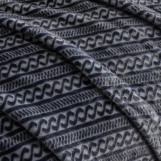 Soft Cozy 120x138 Inches Seamless Oversized King Fleece Blanket, 3D Jacquard Decorative Giant 10'x11.5' California King Blanket Extra Large for Bed, Sofa, Couch, Travel, Dark Grey Chain