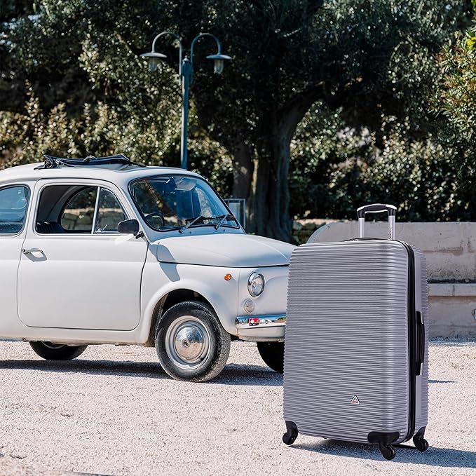 InUSA ROYAL Hardside Spinner Luggage with Ergonomic Handles | Spacious Travel Suitcase with Four Spinner Wheels and Studs | 28 Inch Large Spinner Luggage | Silver