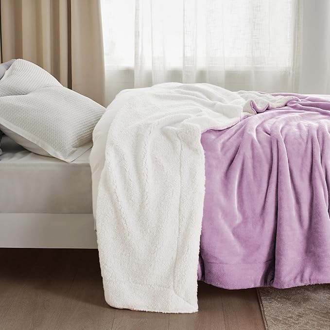 Bedsure GentleSoft Sherpa Fleece Throw Blanket for Couch, Non-Heated, Thick and Warm Throw for Girls and Women, Soft Fuzzy Plush Kids Blanket for Winter, Lilac, 50x60 Inches