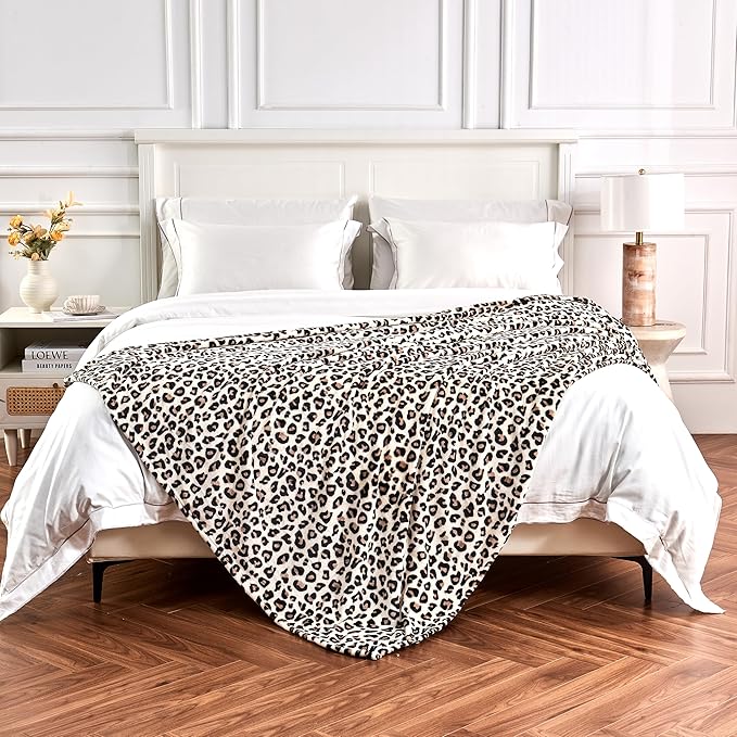 Leopard Print Blanket Fleece Throw for Bed Sofa Travel and Camping, Super Soft Cozy Fluffy Plush Cheetah Print Blanket for All Seasons 50"x60" (Cream)