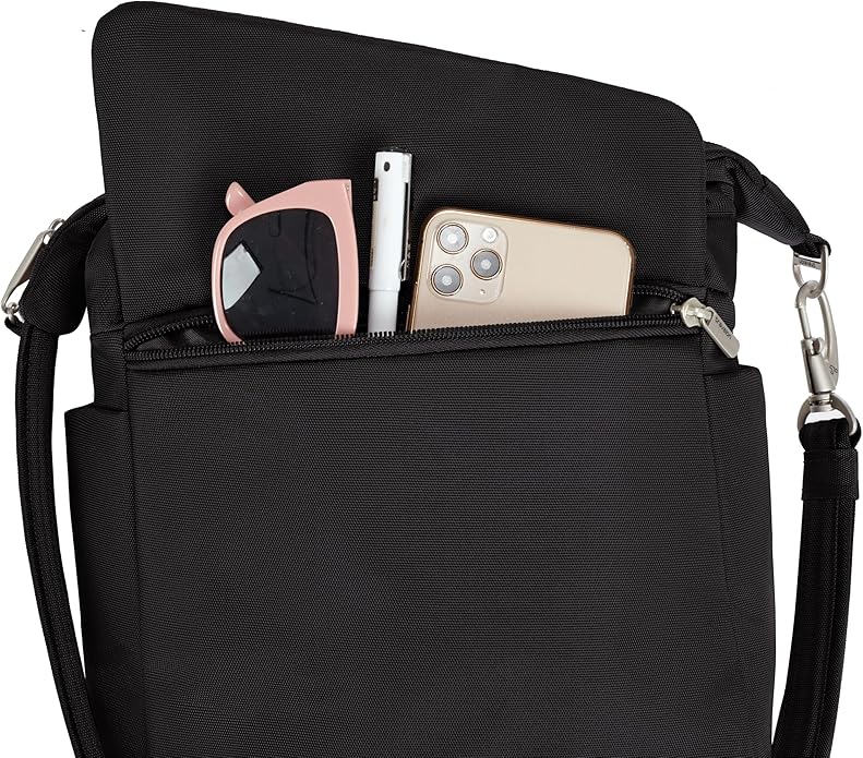 Travelon Anti-Theft Classic Messenger Bag