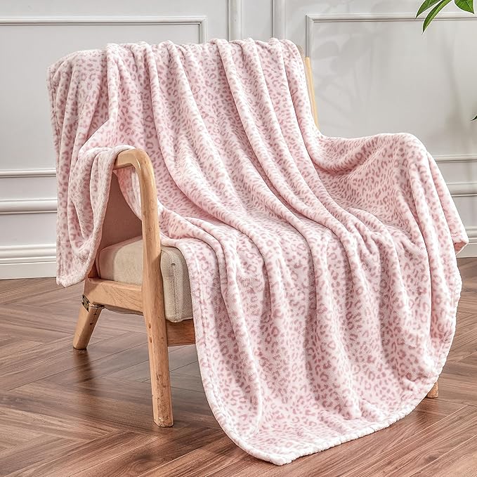 Leopard Print Blanket Fleece Throw for Bed Sofa Travel and Camping, Super Soft Cozy Fluffy Plush Cheetah Print Blanket for All Seasons 50"x60" (Light Pink)