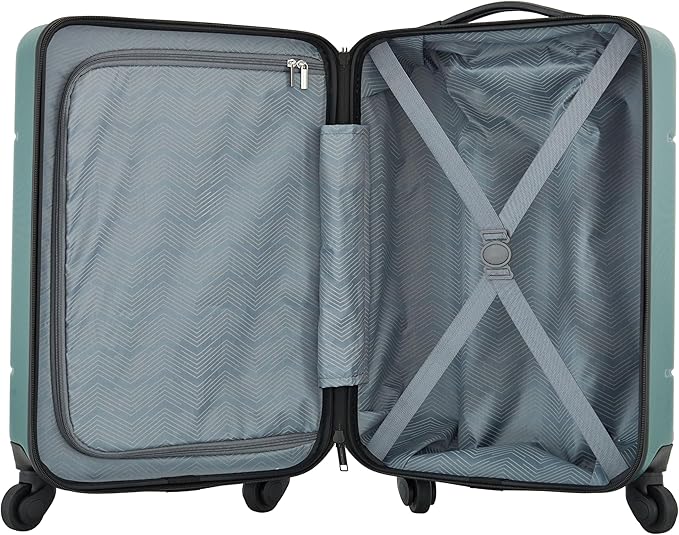 Travelers Club Skyline 22" Carry-On Spinner Luggage, Rain Forest