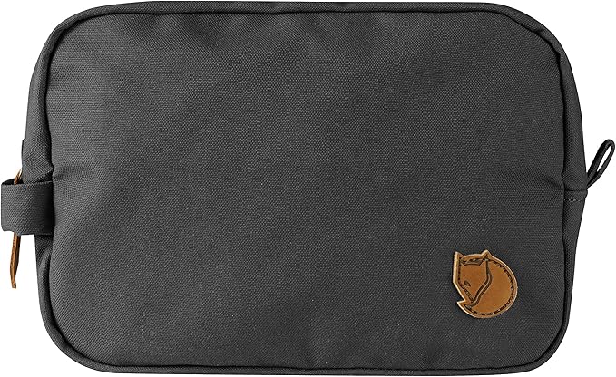Fjällräven Gear Toiletry Bag - Water-Resistant Fabric, Strong, Reinforced, Durable Fabric - Camping, Travel