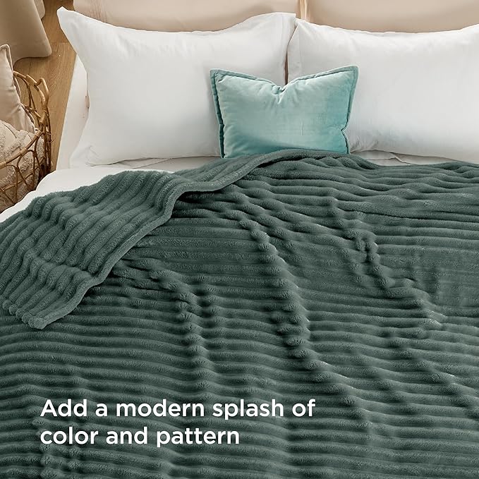 Bedsure GentleSoft Mallard Green California King Size Blanket for Couch - Cozy Soft Blankets for Women, Cute Small Fleece Throws for Girls, Birthday Gifts for Women, 102x96 Inches
