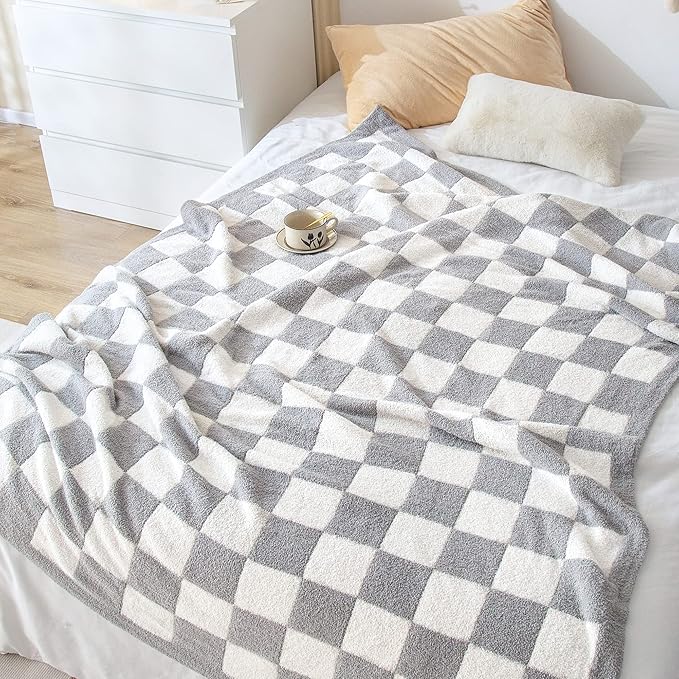 SeaRoomy Checkered Throw Blanket, Soft Cozy Fluffy Reversible Checkerboard Knitted Throw Blanket, Warm Plush Microfiber Plaid Lightweight Blanket for Couch Bed Travel(Grey, 51"×63")