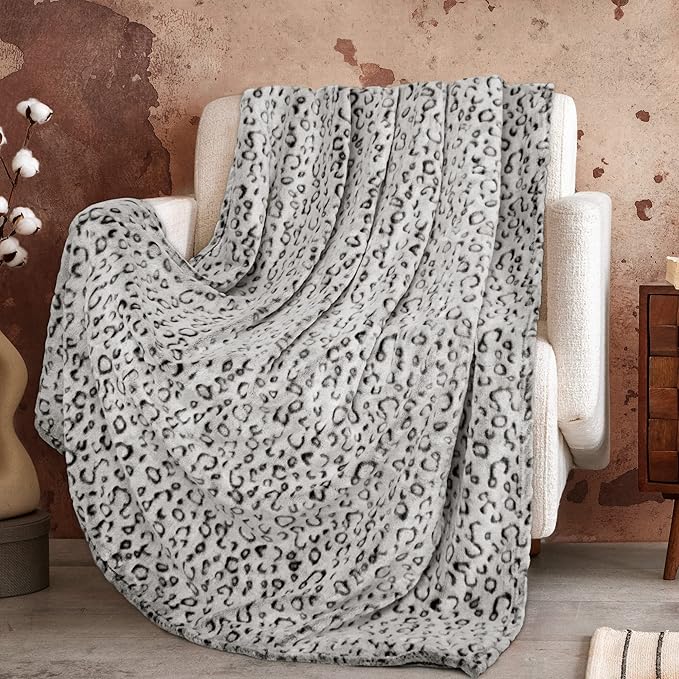 Grey Leopard Print Throw Blanket for Women, Soft Warm Cheetah Blanket, Cozy Fleece Throw for Bed Sofa Couch, Home Decor Living Room Bedroom Decor, Mothers Day Birthday Gifts for Mom Grandma, 50"x60"