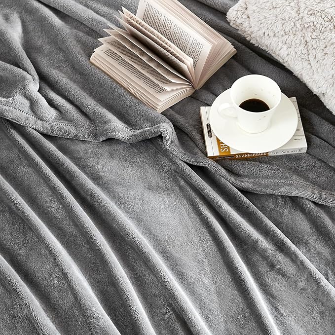 Hansleep Fleece Grey Full Blanket, Super Soft Flannel Fuzzy Plush Cozy Blanket for All Seasons, Grey, Full 84x90 Inches