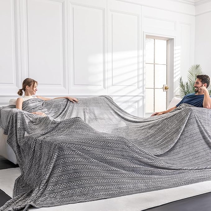 Soft Cozy 120x120 Inches Seamless Oversized King Fleece Blanket, 3D Jacquard Decorative Giant 10'x10' California King Blanket Extra Large for Bed, Sofa, Couch, Travel, Light Grey Chain