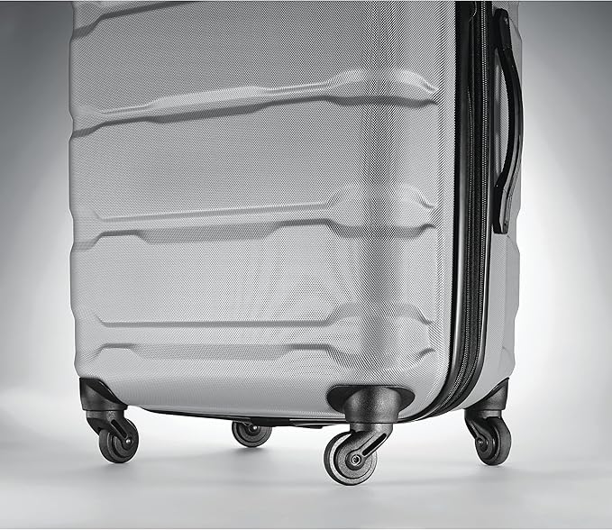 Samsonite Omni PC Hardside Expandable Luggage with Spinner Wheels, Silver, Carry-On 20-Inch